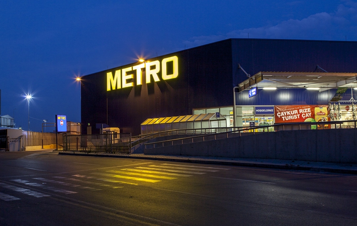 Metro Grosmarket Katlı Otopark